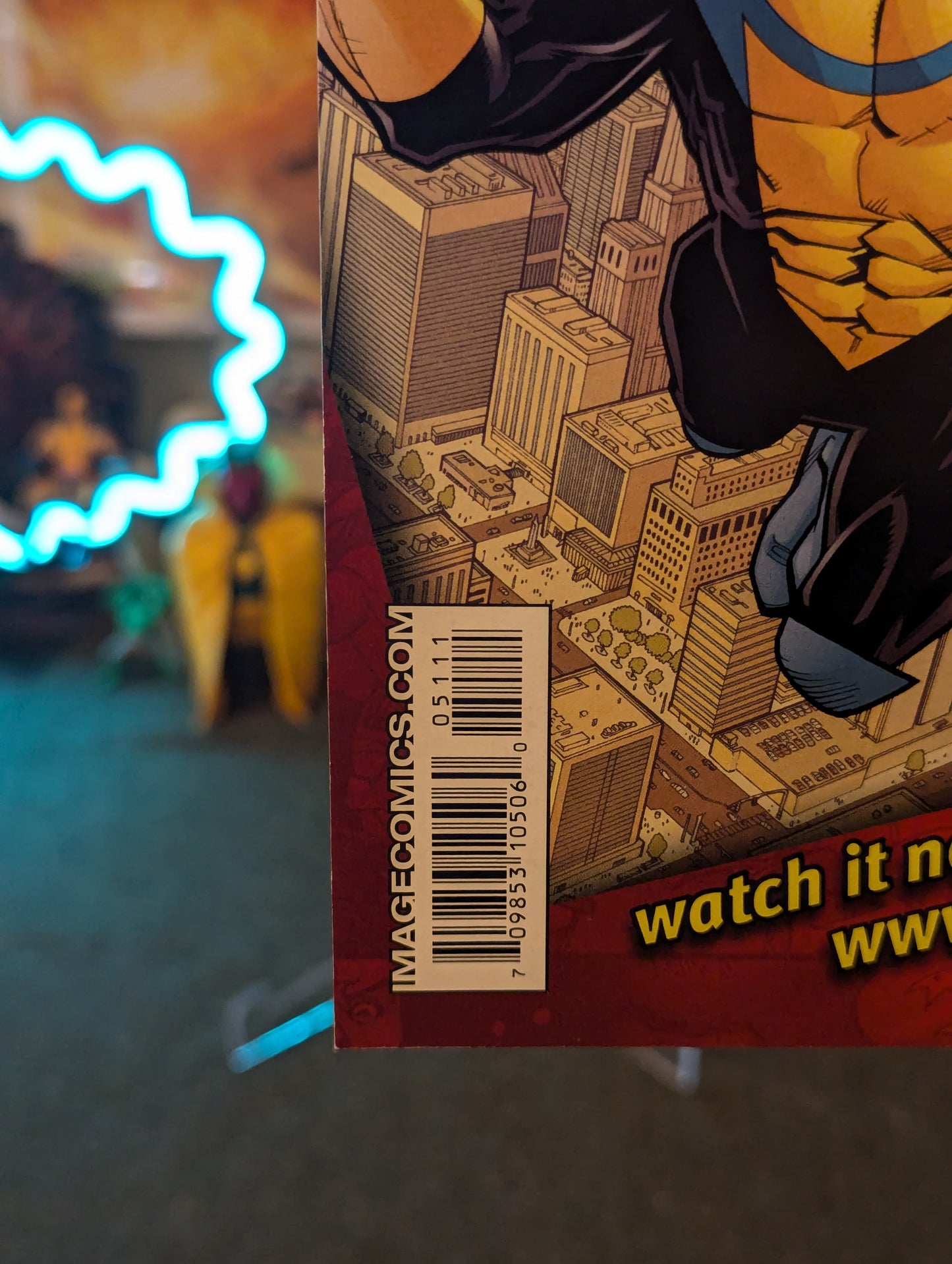 INVINCIBLE #51 signed by Kirkman & Ottley KEY ISSUE