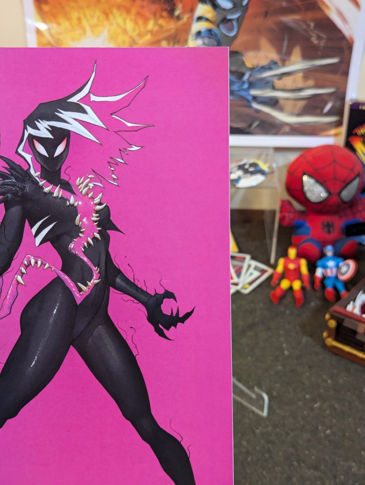 KING IN BLACK : GWENOM VS CARNAGE #1 (2021) VIRGIN STORE VARIANT KEY ISSUE
