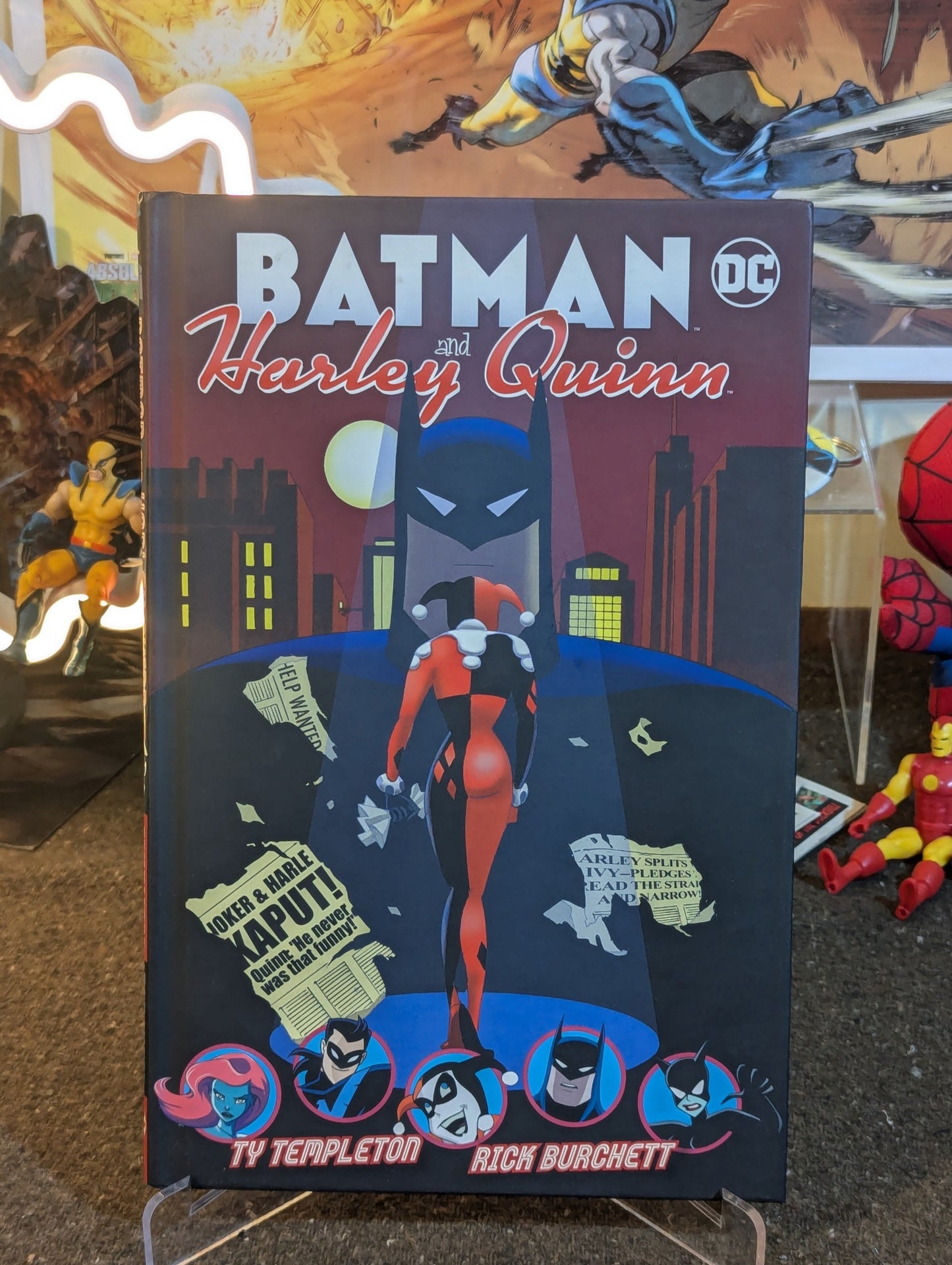 BATMAN and HARLEY QUINN TRADE PAPERBACK (USED)
