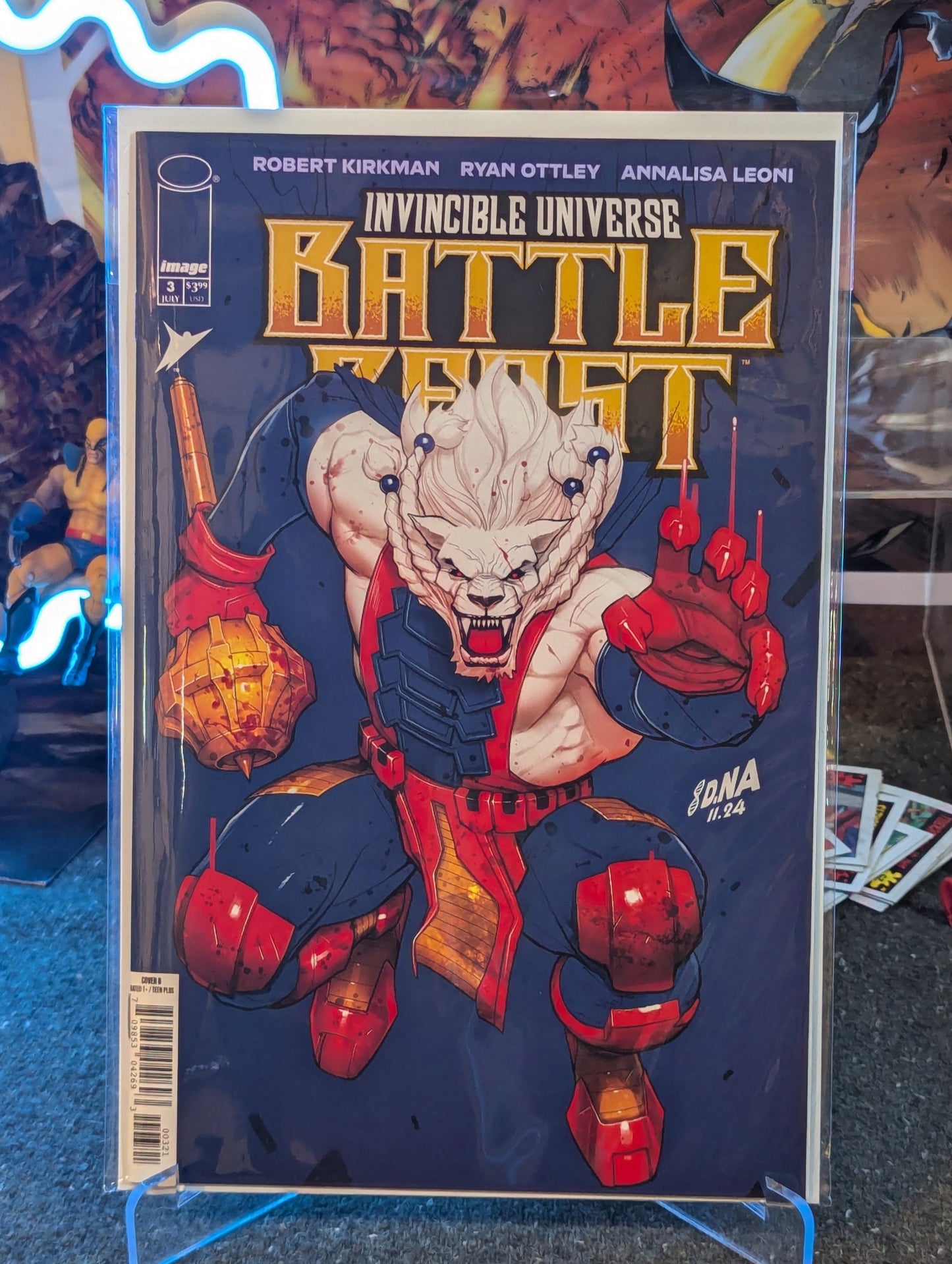 INVINCIBLE UNIVERSE : BATTLE BEAST #3 VARIANT COVER