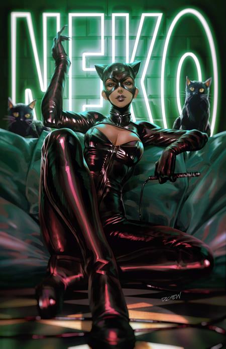 CATWOMAN #82 (2025) DERRICK CHEW C COVER