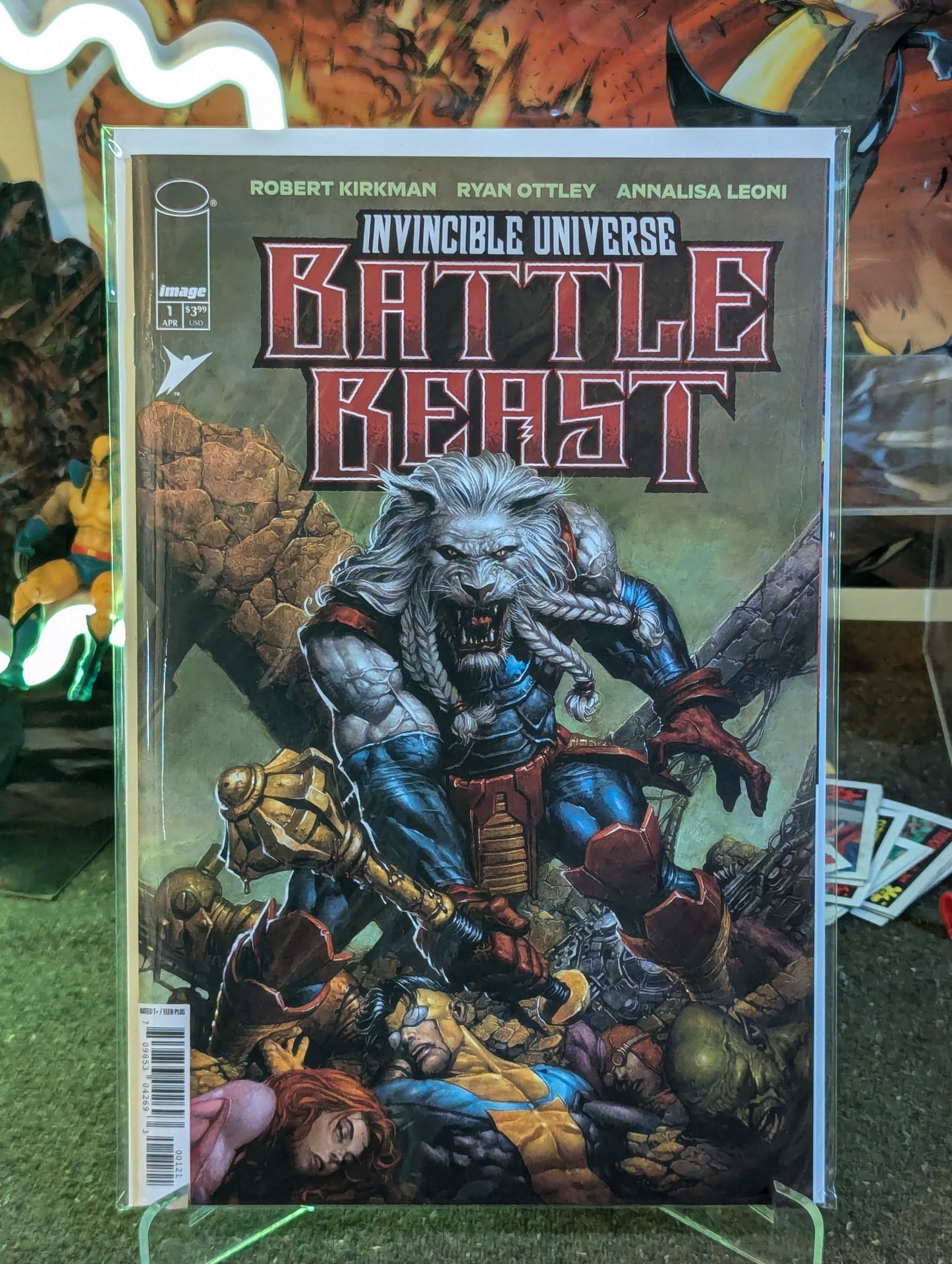 INVINCIBLE UNIVERSE : BATTLE BEAST #1 (2025) KEY ISSUE VARIANT COVER