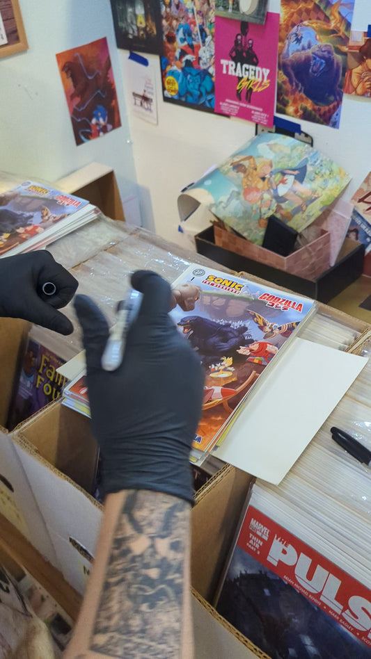 (SIGNED) SONIC THE HEDGEHOG X GODZILLA #1 MIN HO KIM C COVER